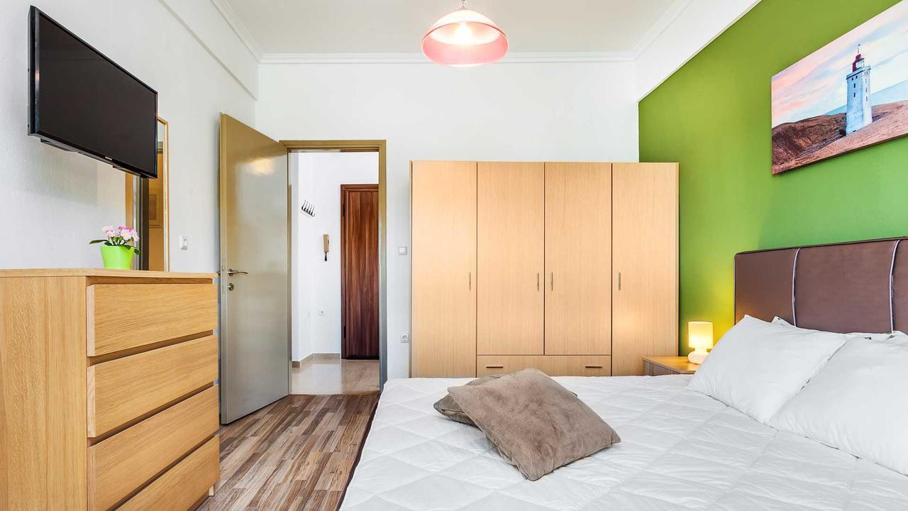 Michalis Apartments Polýgyros Esterno foto